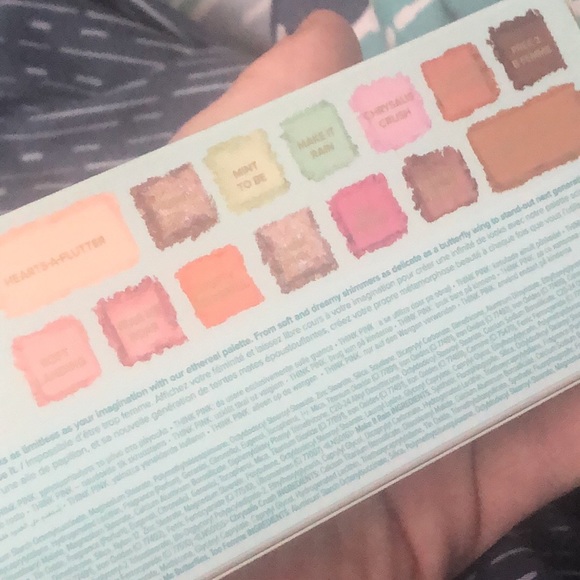 Two faced femme pallete - Picture 2 of 3